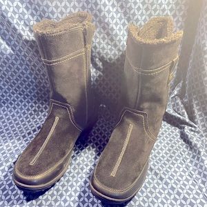 Clarks Women's 'Andes Fortune Q' Regular Suede